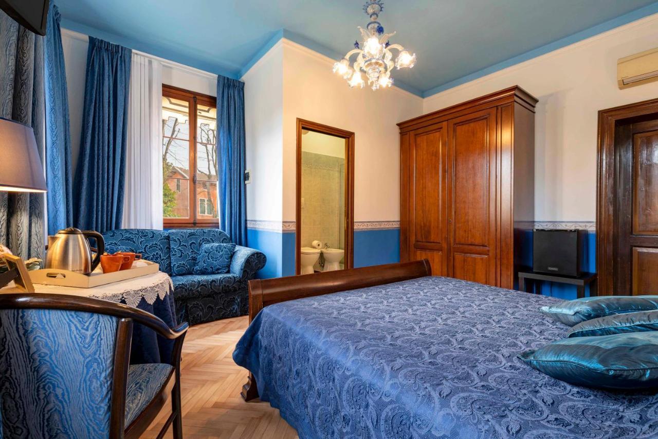 Bed And Breakfast Casa Delle Rose Lido Venezia Венеция Лидо Екстериор снимка