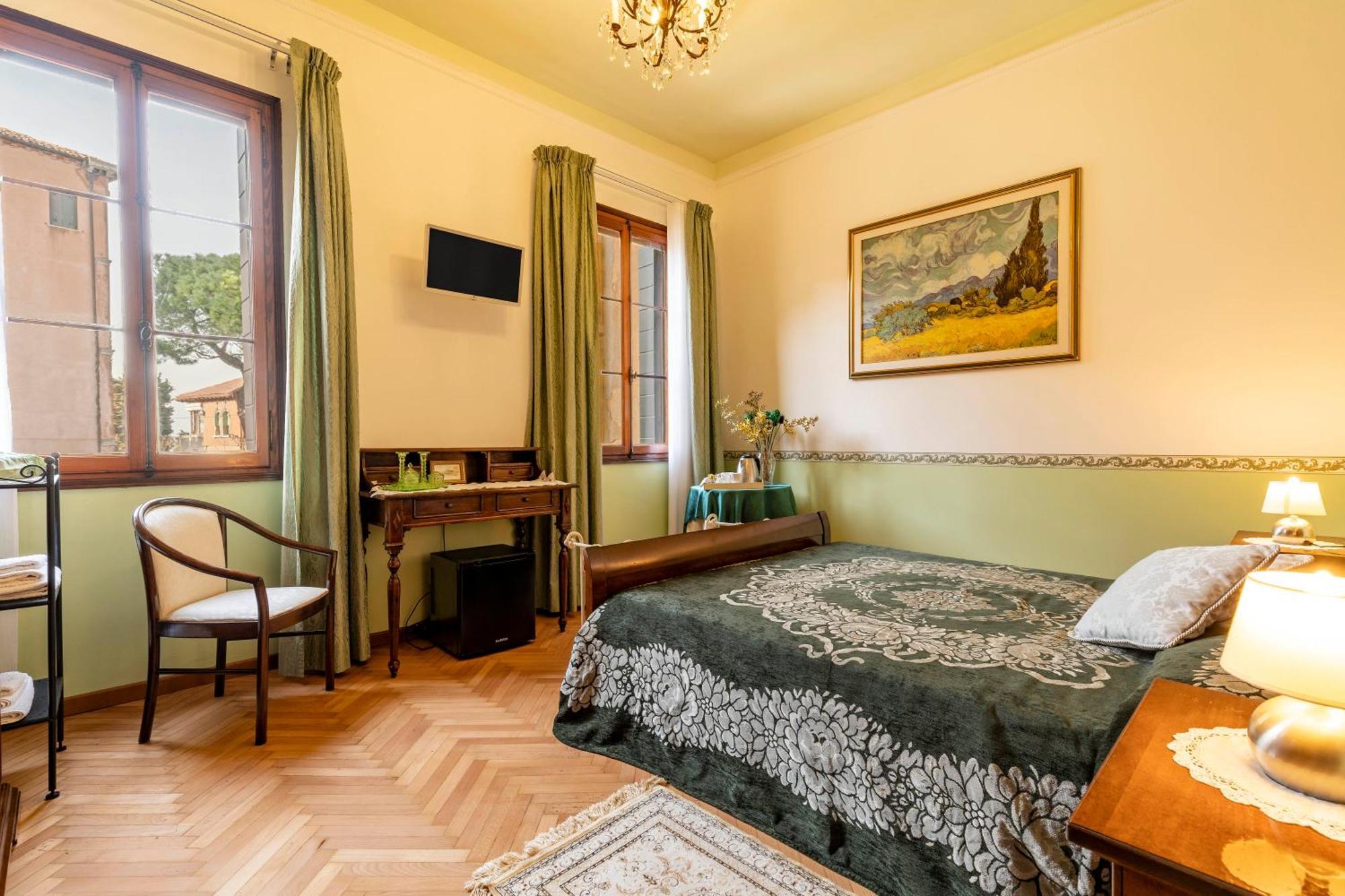 Bed And Breakfast Casa Delle Rose Lido Venezia Венеция Лидо Екстериор снимка